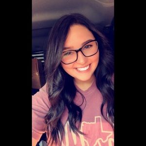 Meet your Posher, Kaitlin